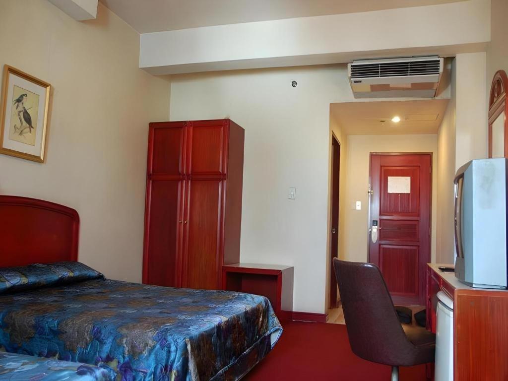 Great Eastern Hotel Quezon City Exterior foto